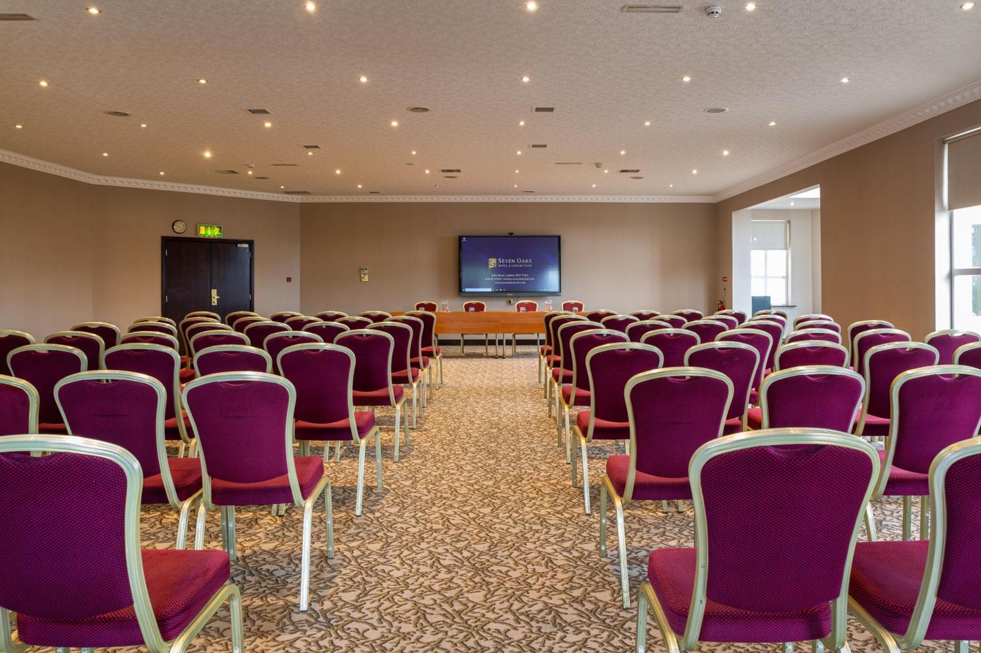Seven Oaks Hotel Carlow Exterior foto