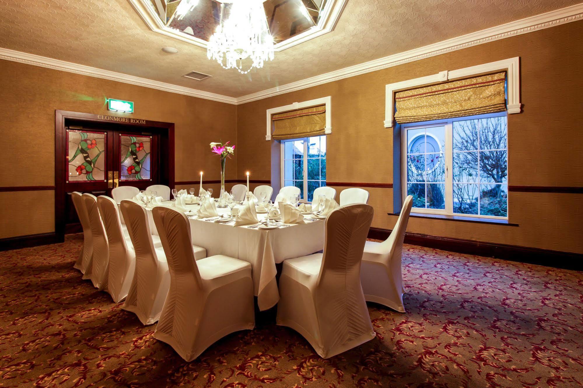Seven Oaks Hotel Carlow Exterior foto